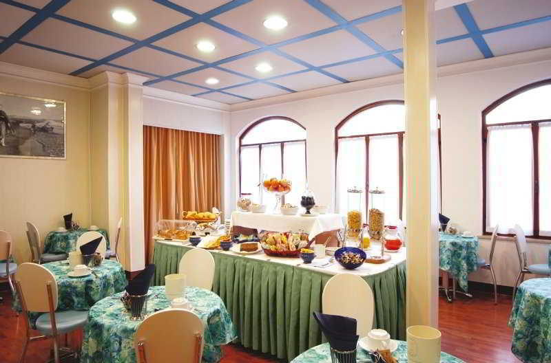 Hotel Marittima Rimini Restauracja zdjęcie